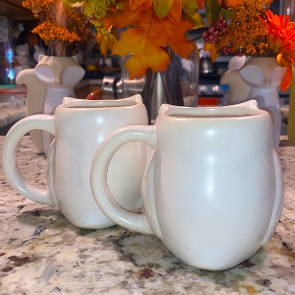 (2) Threshold Owl 3D Stoneware Mugs Ivory - 10 OZ - Picture 4 of 6